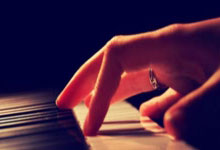 湖人擒森林狼 詹姆斯33+17东契奇三分9中1华子被.